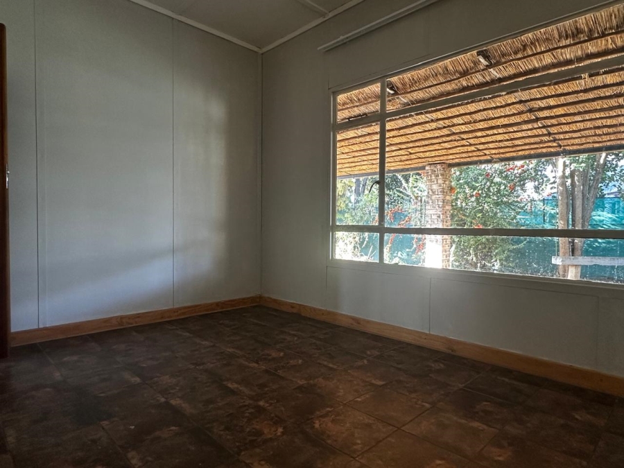 4 Bedroom Property for Sale in Dealesville Free State